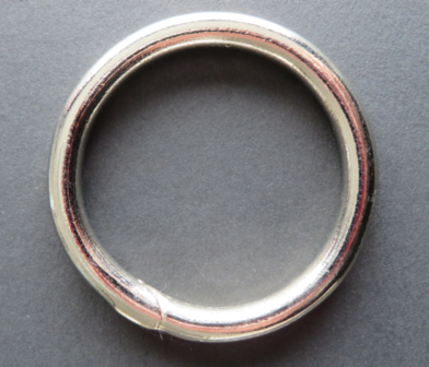  Ring 48 mm nikkel binnenmaat 40 mm geschikt voor 4 cm breed band